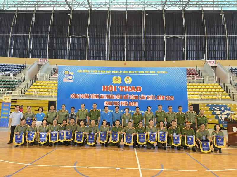 Khai mạc Hội thao Công đoàn Công an nhân dân khu vực phía Nam -0