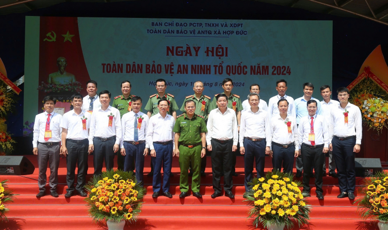 Sôi nổi Ngày hội toàn dân bảo vệ ANTQ ở tỉnh Bắc Giang -0