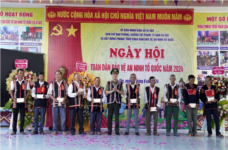 Phát huy vai trò nhân dân trong phong trào toàn dân bảo vệ an ninh Tổ quốc -0