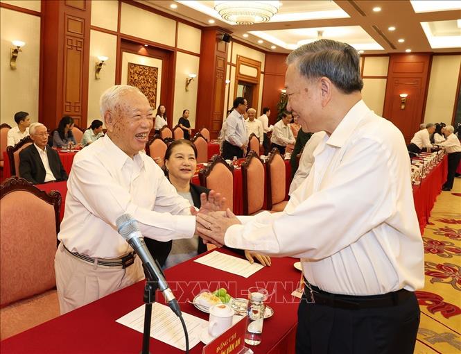 Tổng Bí thư, Chủ tịch nước Tô Lâm chủ trì Hội nghị gặp mặt các đồng chí lãnh đạo, nguyên lãnh đạo Đảng, Nhà nước -0