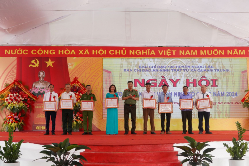 Giữ vững ổn định chính trị và trật tự, an toàn xã hội ngay từ cơ sở -0