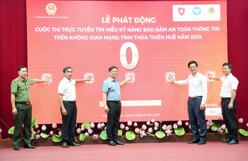 Giúp người dân nhận diện và phòng tránh các hình thức lừa đảo trên không gian mạng -0