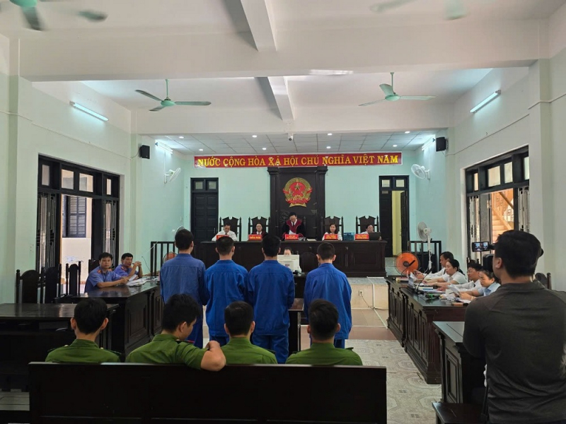 Đi giao ma túy từ Lào về Huế, 4 đối tượng nhận mức án 70 năm tù -0