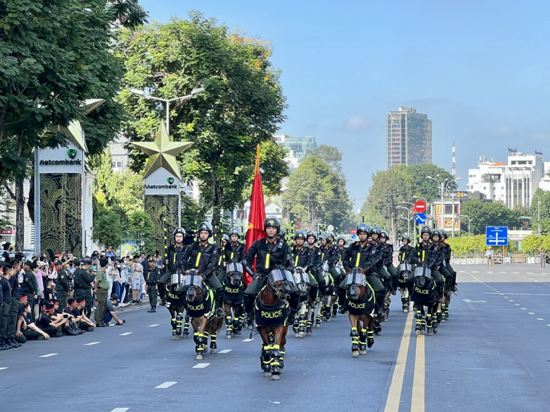 Chương trình đặc biệt biểu diễn võ thuật, diễu hành kỵ binh và nhạc kèn CAND -0