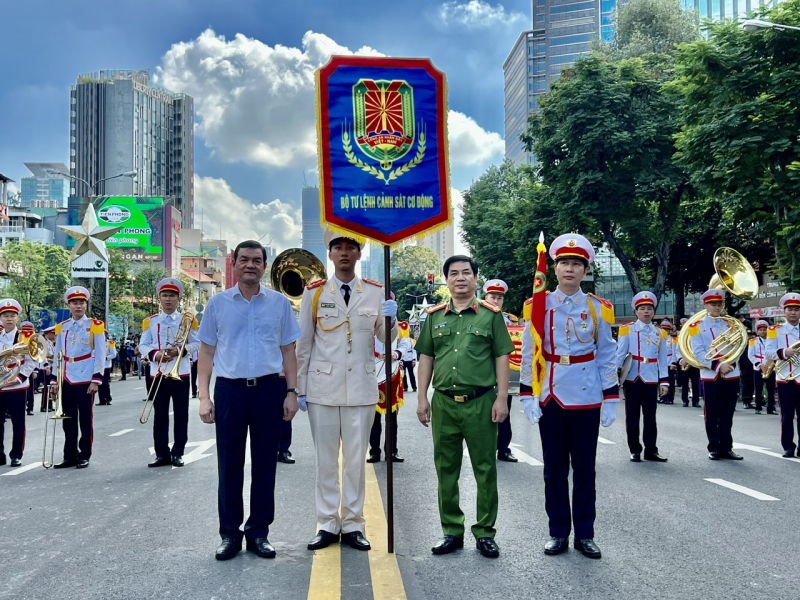 Chương trình đặc biệt biểu diễn võ thuật, diễu hành kỵ binh và nhạc kèn CAND -0