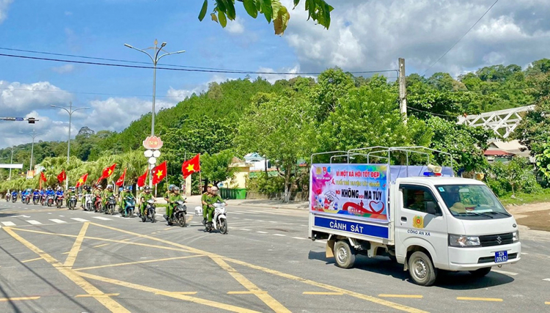 bai so 19.8 c-ngoc thi.jpg -2