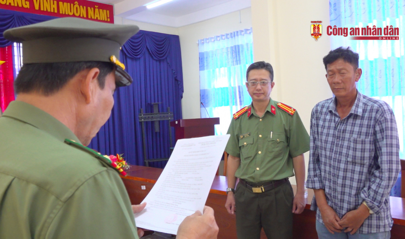 Xử lý nghiêm các đối tượng đưa người ra nước ngoài trái phép để khai thác hải sản -0