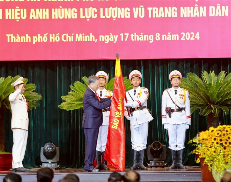 People’s Public Security Forces continue to study and implement President Ho Chi Minh’s Testament -0
