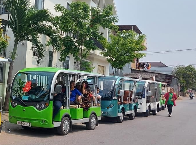 Siết chặt quản lý xe ta xi, xe điện bốn bánh -0