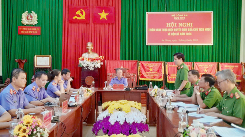 Trại giam Định Thành làm tốt công tác đặc xá năm 2024 -0