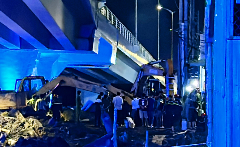 Đã tìm thấy thi thể nạn nhân trong vụ sạt lở công trình cống thoát nước -0