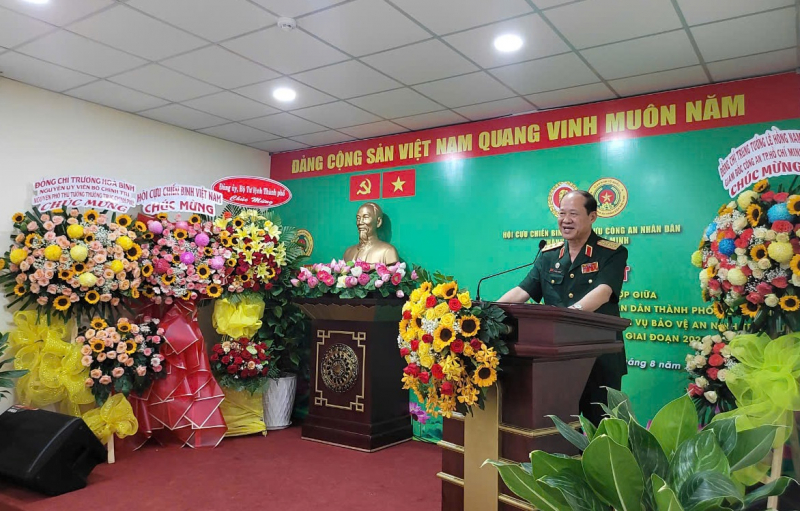 Hội Cựu CAND và Hội Cựu chiến binh TP Hồ Chí Minh ký kết chương trình phối hợp -0