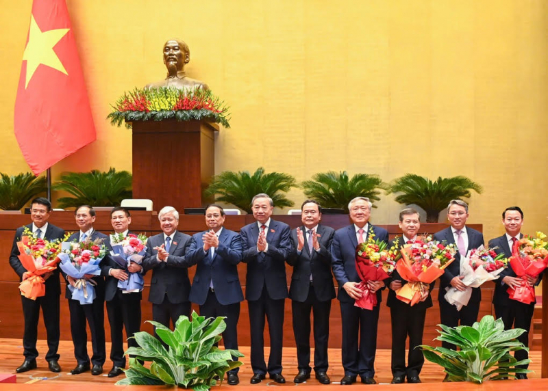 Chính phủ có ba tân Phó Thủ tướng -0