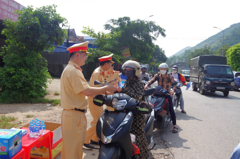 Lực lượng CAND bảo đảm an ninh, an toàn cho nhân dân trong dịp nghỉ Lễ Quốc khánh -0