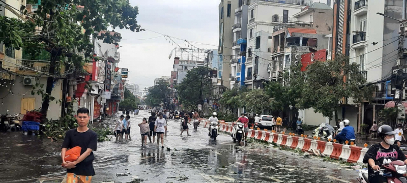 Hải Phòng hoang tàn sau bão -0