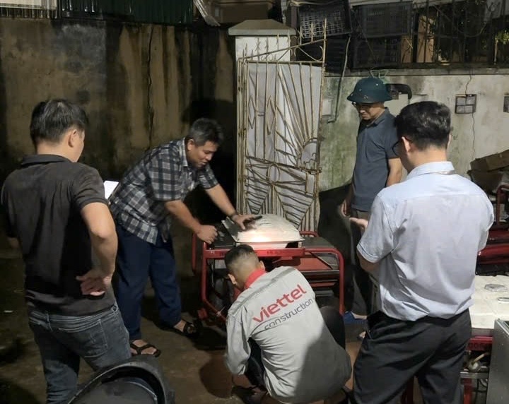 Lạng Sơn: Thông tin liên lạc vẫn được đảm bảo trước ảnh hưởng của cơn bão số 3 -1