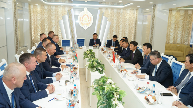Không ngừng củng cố, tăng cường và phát triển quan hệ hợp tác với các đối tác Belarus -0