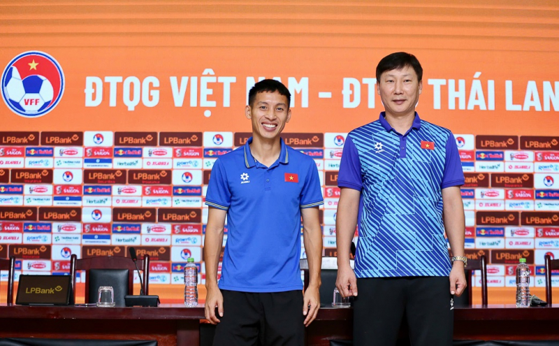 HLV Kim Sang-sik đặt mục tiêu giành chiến thắng trước ĐT Thái Lan -0