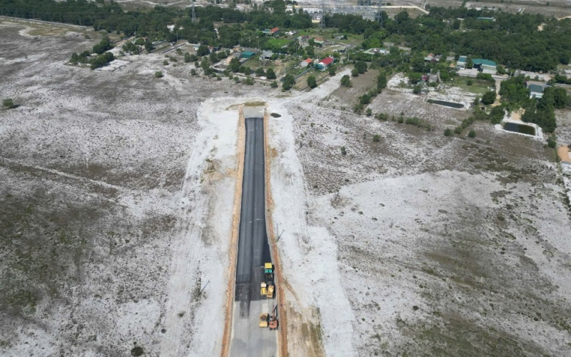 Quảng Bình yêu cầu bàn giao mặt bằng thi công Quốc lộ 12A trước ngày 15/9 -0