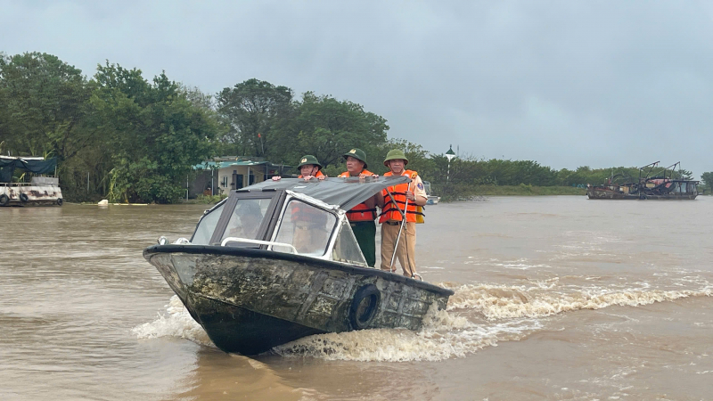 Công an Thái Bình chủ động ứng phó với mực nước tại các sông lên nhanh -0