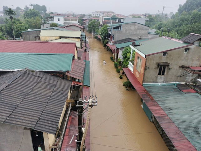 Hà Nội hỗ trợ khẩn cấp 51 tỷ đồng cho các tỉnh, TP bị thiệt hại do bão số 3 -0