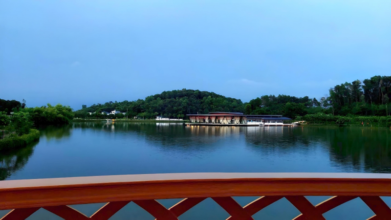 Ngân nga giai điệu La La LAMORI -0