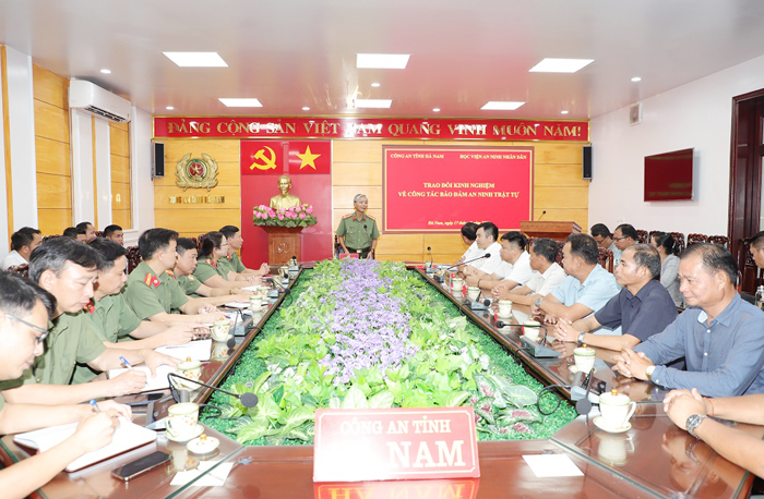 Công an Hà Nam trao đổi kinh nghiệm về công tác bảo đảm ANTT với Bộ Công an nước Cộng hòa Dân chủ Nhân dân Lào -0