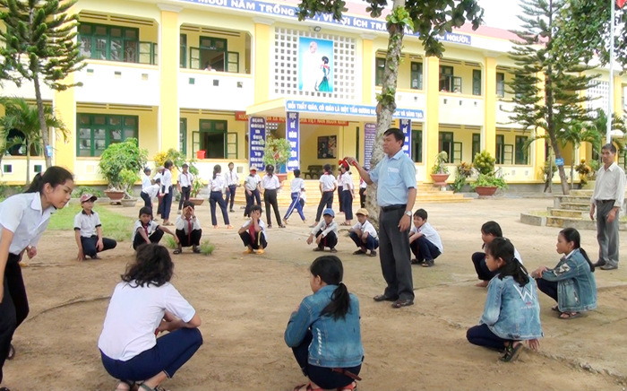 Vầng sáng phía thượng nguồn sông Hinh -0