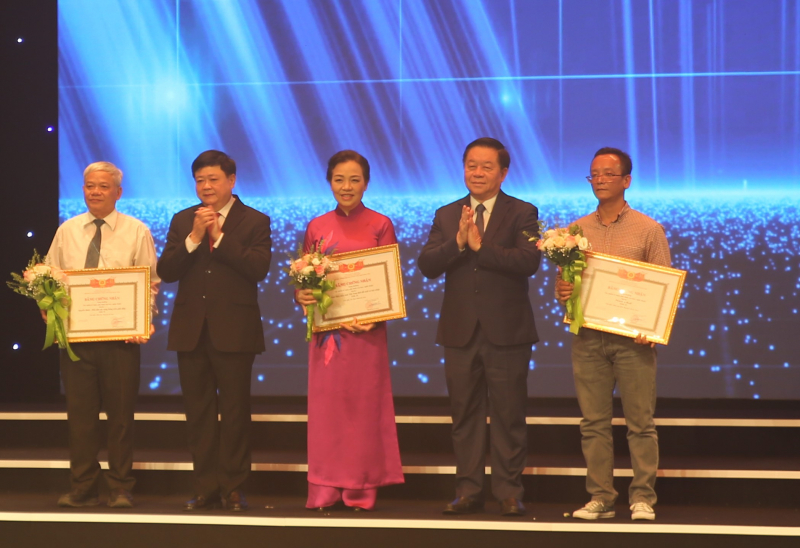 25 tác phẩm được trao Tặng thưởng tác phẩm lý luận, phê bình văn học, nghệ thuật xuất bản năm 2023 -0