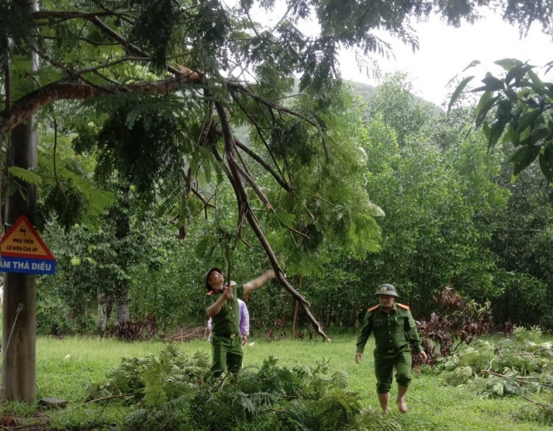 Di dời hàng trăm hộ dân đồng bào dân tộc thiểu số  -0