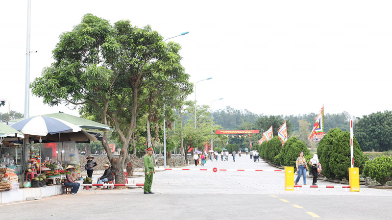 Bảo đảm ANTT cho Lễ hội mùa thu Côn Sơn – Kiếp Bạc -3