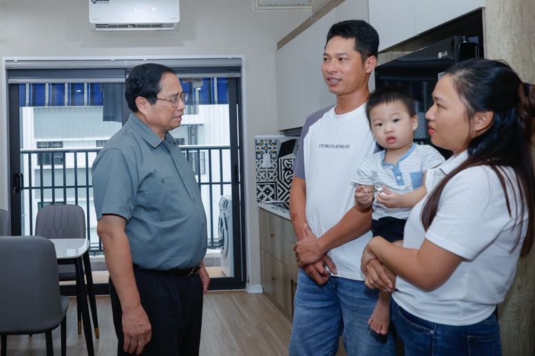 Thủ tướng thăm  khu nhà ở xã hội và kiểm tra tiến độ dự án đầu tư xây dựng đường Vành đai 4 - Vùng Thủ đô  -1