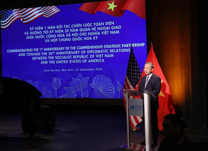Top leader attends celebration of 1st anniversary of Vietnam-US comprehensive strategic partnership -0