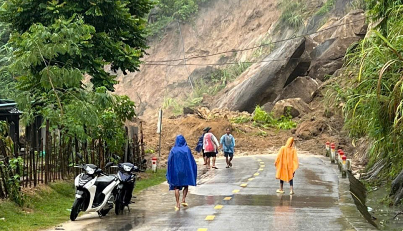 Công an các huyện miền núi tỉnh Thanh Hóa chủ động ứng phó mưa lũ -3