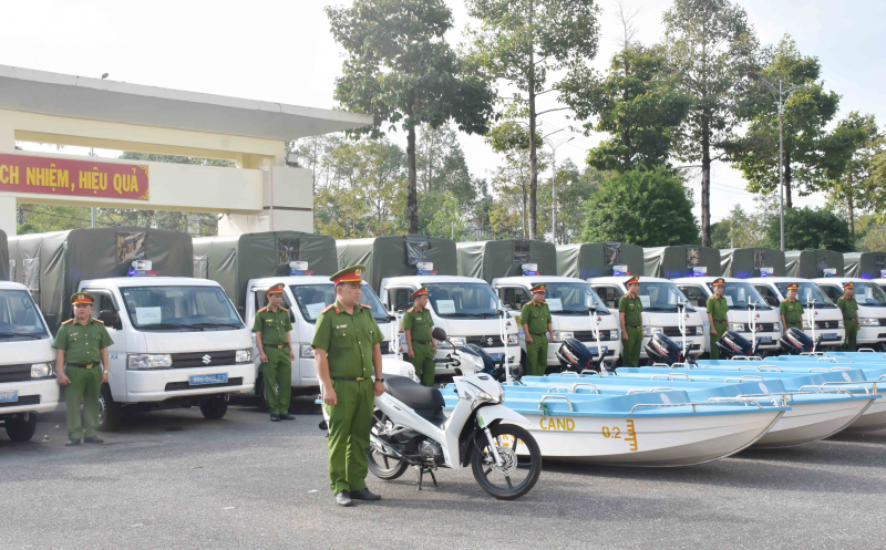 Nỗ lực xây dựng Công an xã, thị trấn chính quy, tinh nhuệ, hiện đại -0