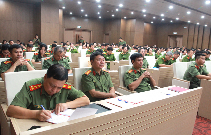 Đảng uỷ Công an Trung ương quán triệt kết quả Hội nghị lần thứ 10 Ban Chấp hành Trung ương Đảng -2