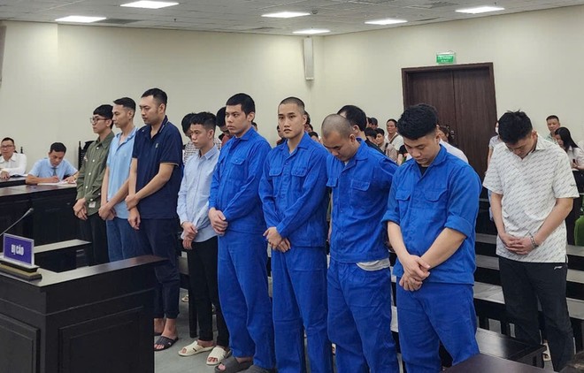 Lừa đảo “chạy án” để chiếm đoạt nhiều tỷ đồng, 17 bị cáo lĩnh án -0