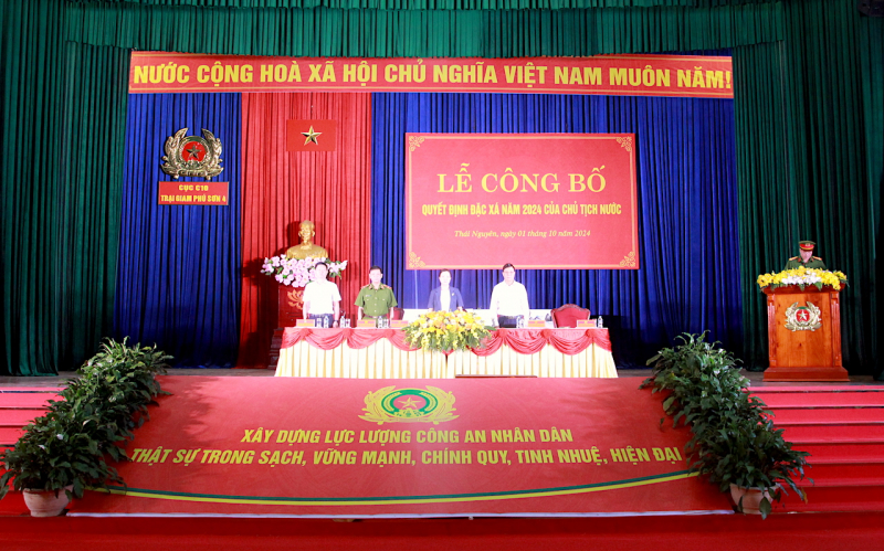 Rộn ràng ngày hội đặc xá tại Trại giam Phú Sơn 4 -0