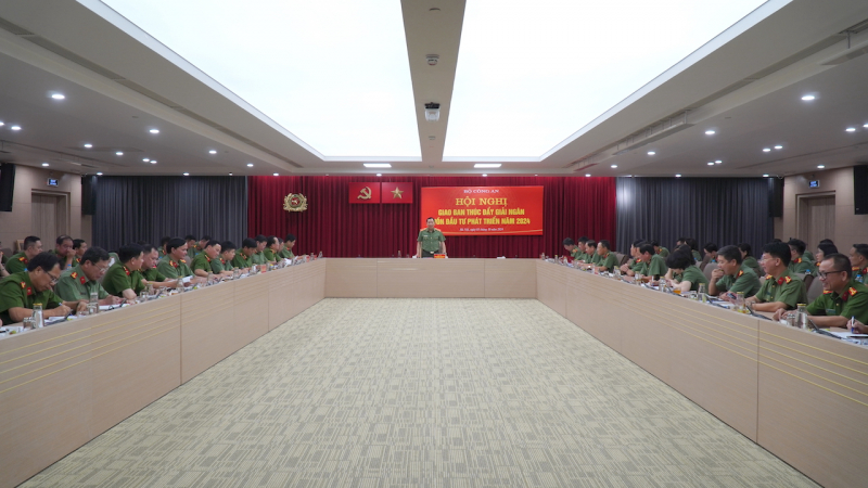 Đẩy nhanh tiến độ giải ngân vốn đầu tư phát triển năm 2024 -1