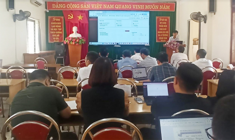 Tập huấn ứng dụng Sổ tay đảng viên điện tử tỉnh Hà Giang -0