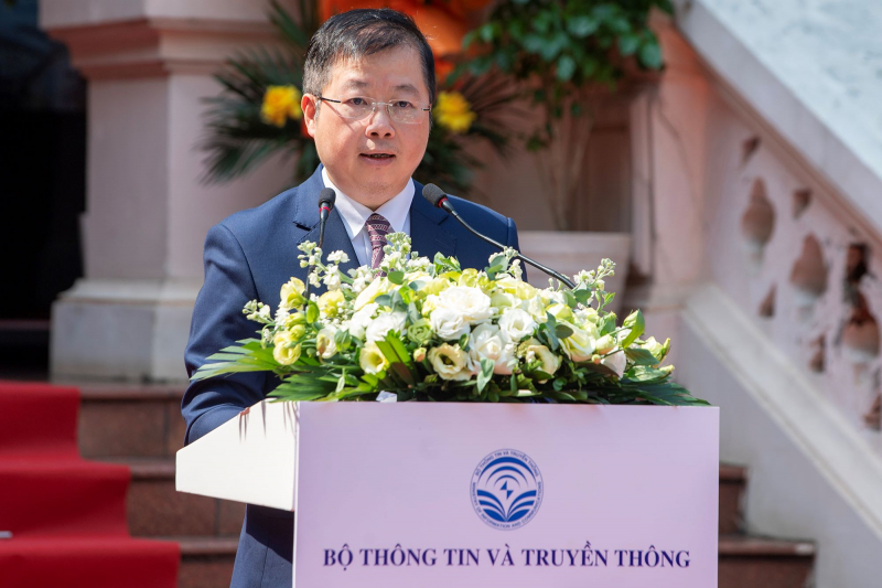 Khai mạc Triển lãm Sách chào mừng kỷ niệm 70 năm Ngày Giải phóng Thủ đô -0