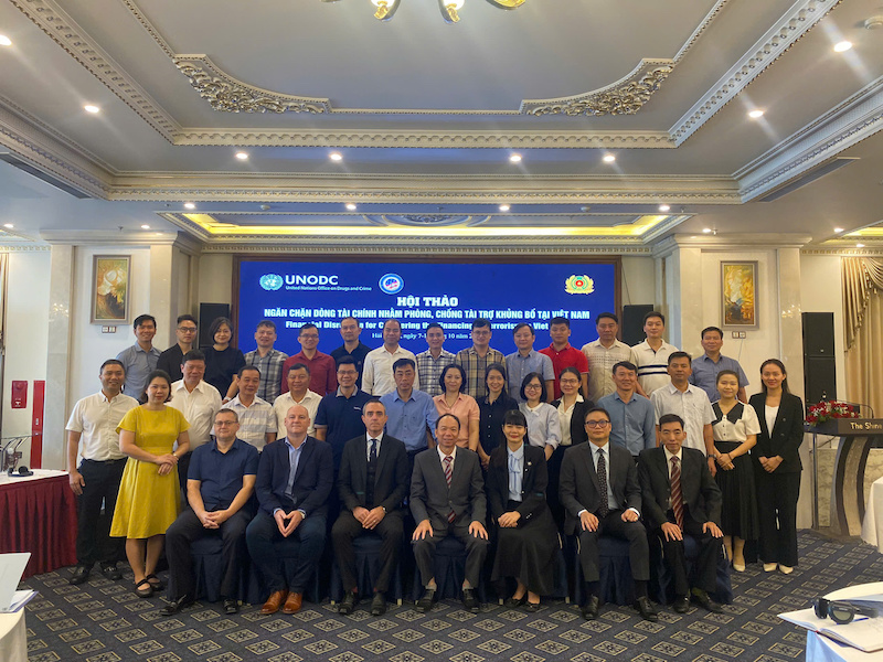 Hội thảo “Ngăn chặn dòng tài chính nhằm phòng, chống tài trợ khủng bố tại Việt Nam”. -0