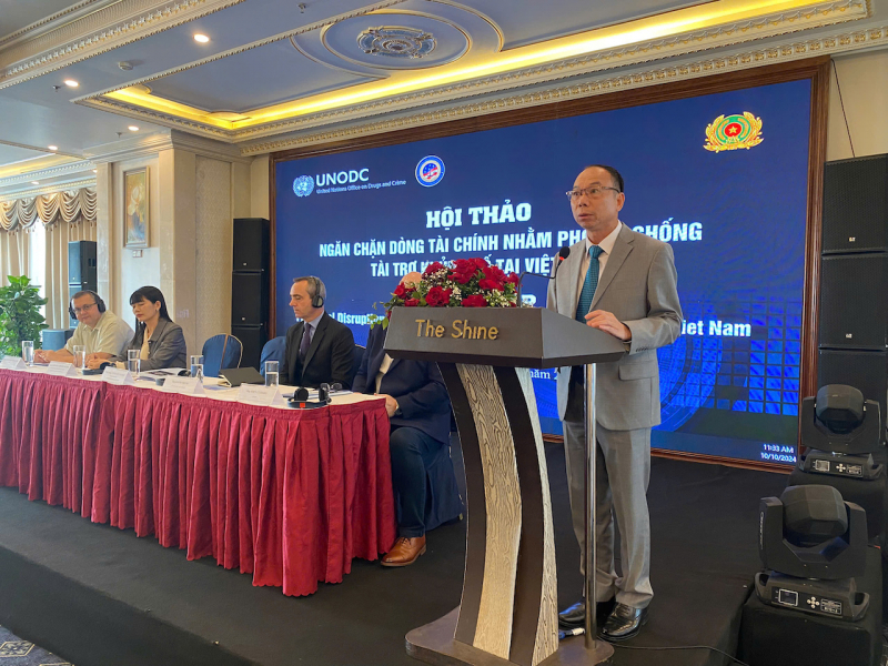 Hội thảo “Ngăn chặn dòng tài chính nhằm phòng, chống tài trợ khủng bố tại Việt Nam”. -0