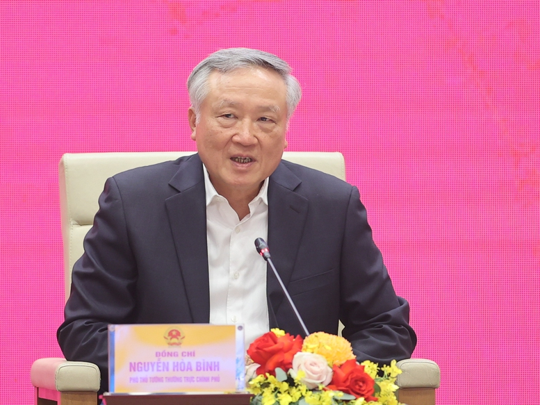 Thủ tướng: Đẩy mạnh 3 đột phá chiến lược số, thực hiện mục tiêu kép về chuyển đổi số -0