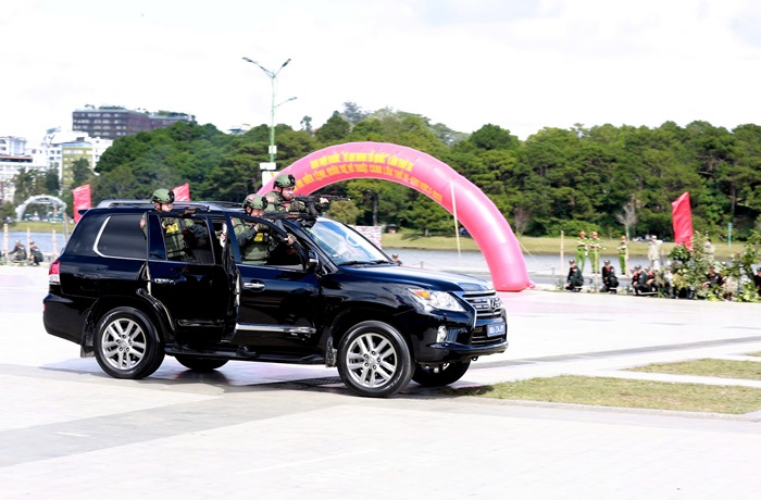 Lực lượng Công an phô diễn sức mạnh tại Đại hội Khỏe Vì An ninh Tổ quốc -2
