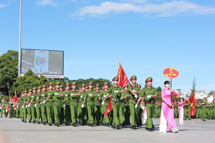 Tưng bừng khai mạc Đại hội Khỏe Vì An ninh Tổ quốc -3