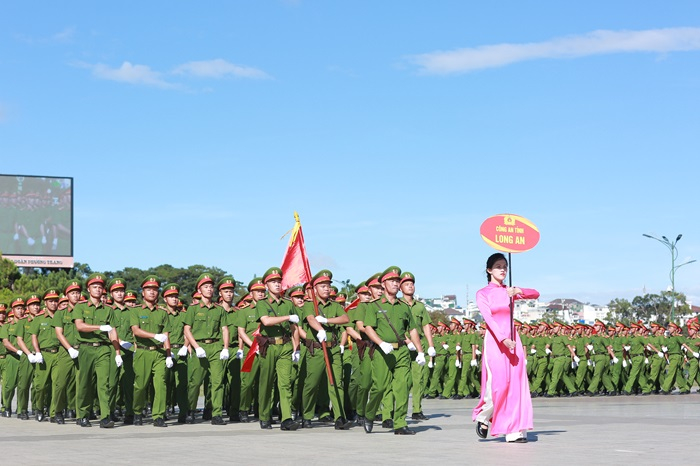 Tưng bừng khai mạc Đại hội Khỏe Vì An ninh Tổ quốc -4