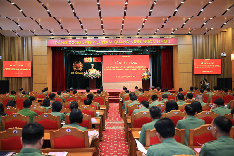 Công tác tham mưu giữ vị trí, vai trò quan trọng trong hoạt động của lực lượng CAND -1