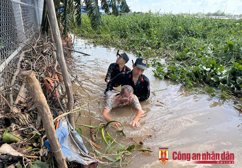 Triệt phá sòng bạc có nhiều lớp bảo vệ -0