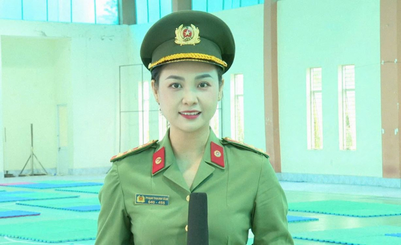 Hơn 70 người dẫn chương trình trong lực lượng CAND tranh tài tại Nha Trang -0